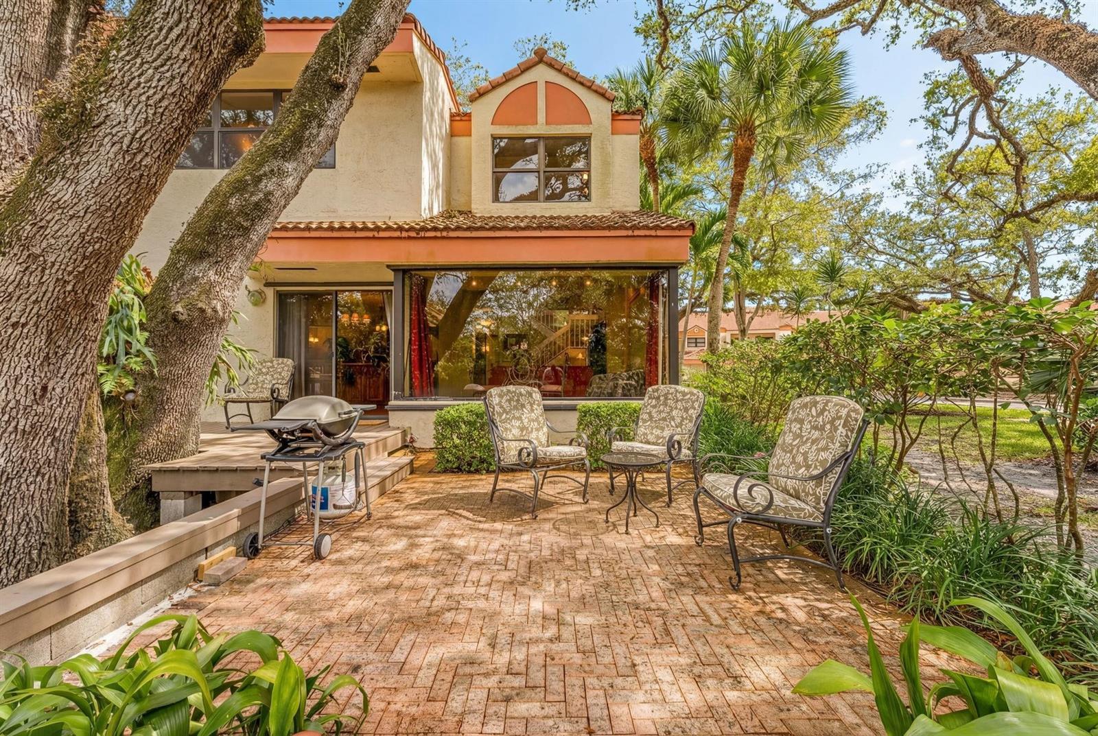 3317 Water Oak Drive # 1301, Hollywood FL 33021 photo 2