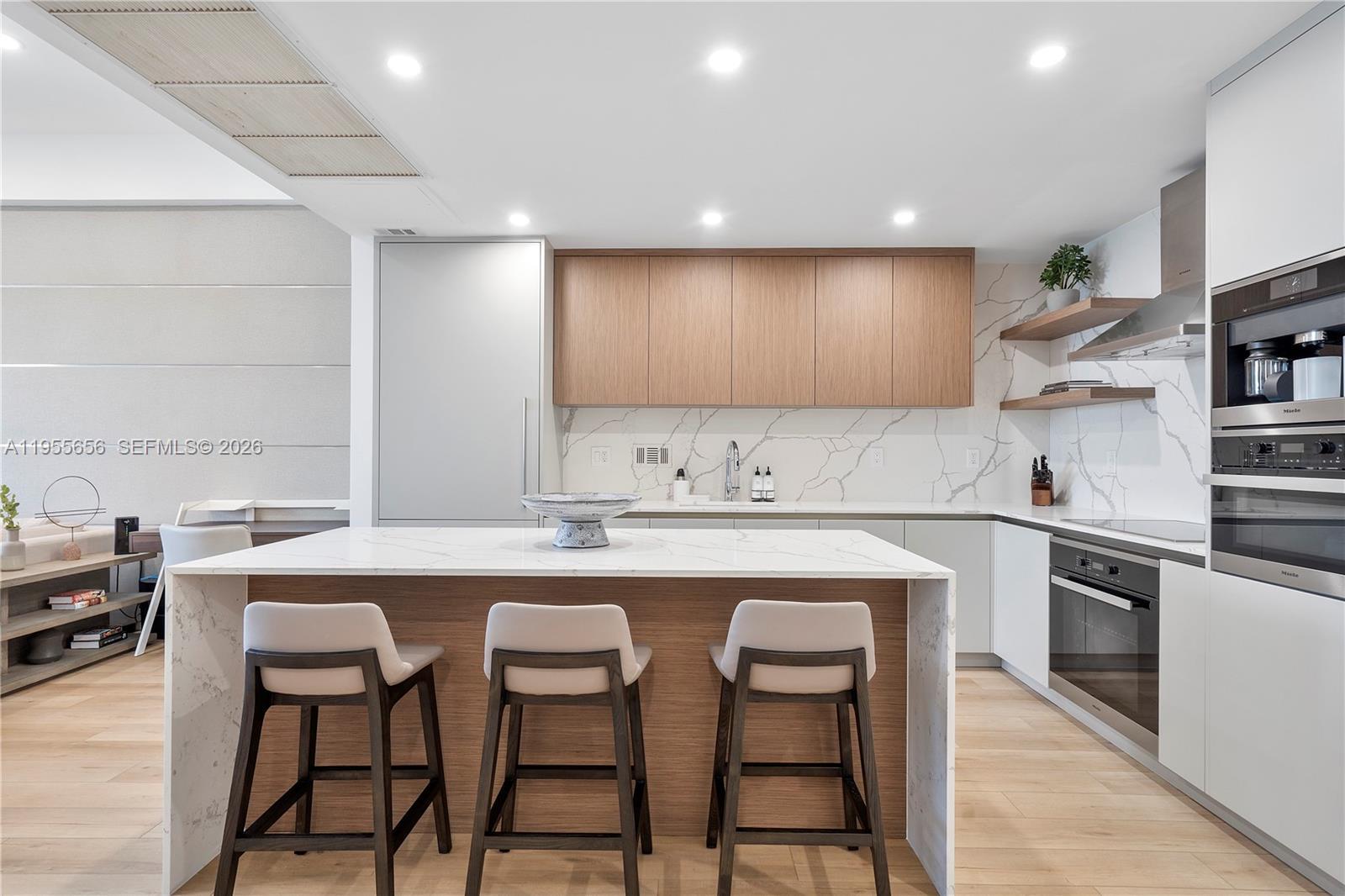 2301 Collins Ave # 1633, Miami Beach FL 33139 photo 2