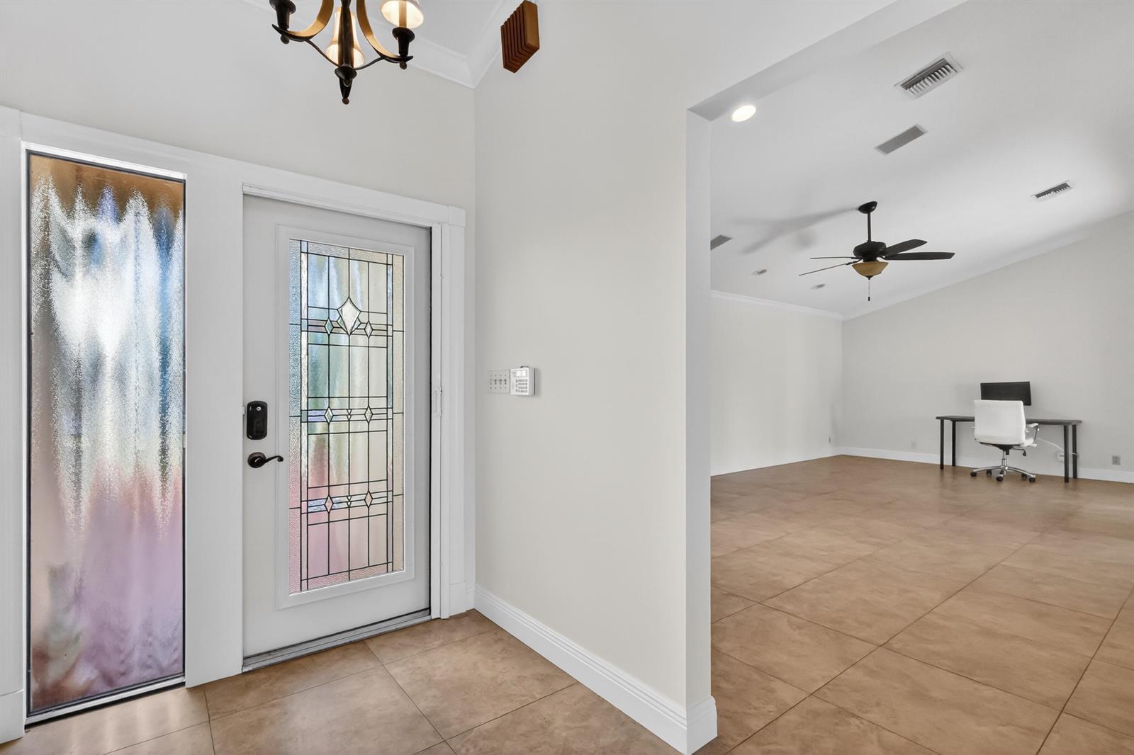 6656 Las Flores Drive, Boca Raton FL 33433 photo 4
