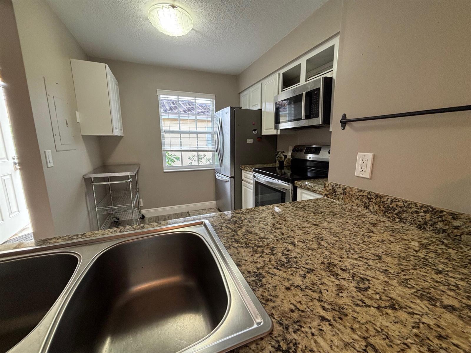 1035 Lake Shore Drive # 202, Lake Park FL 33403 photo 4