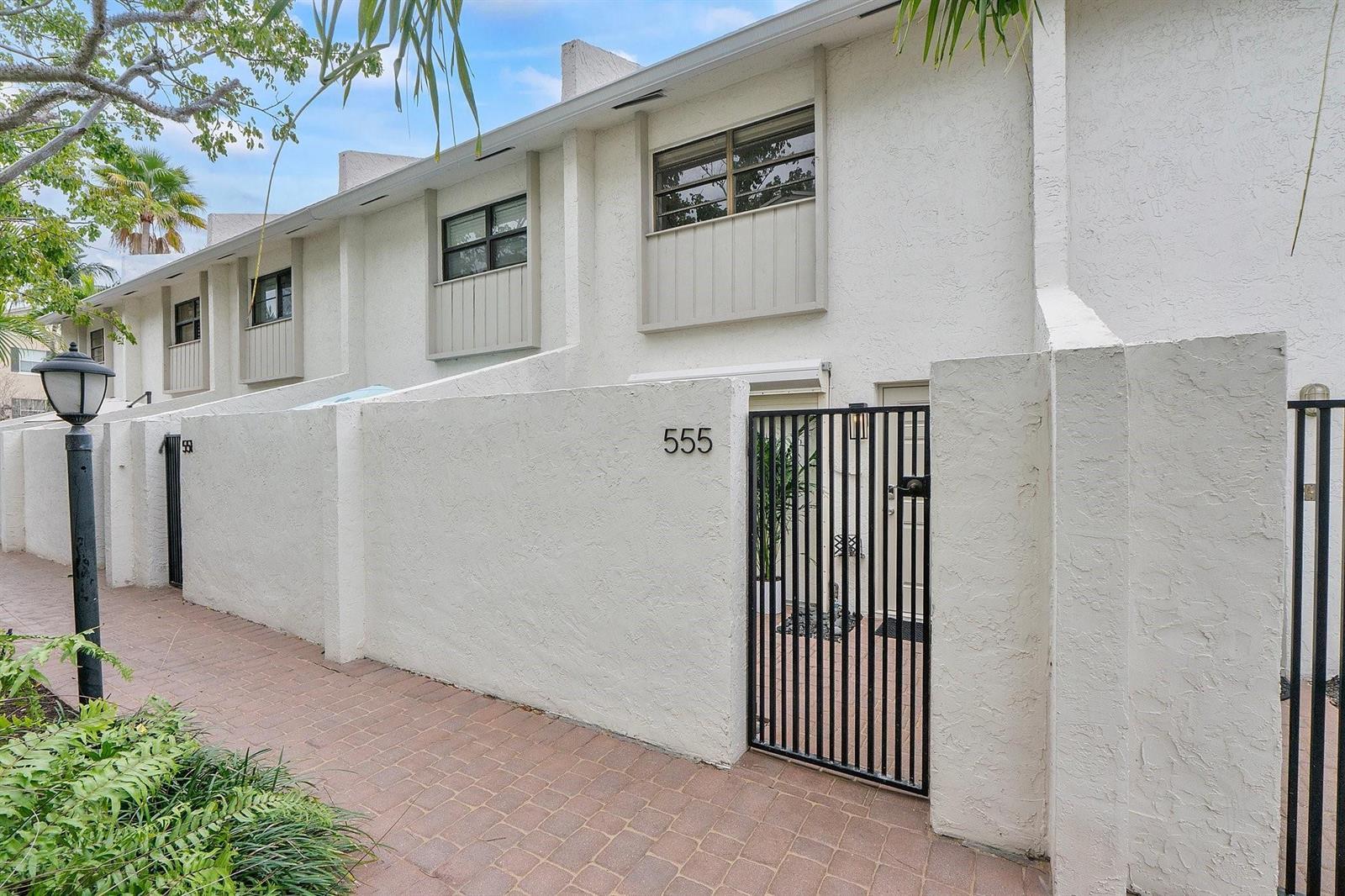 555 NE 7th Avenue # 5a, Fort Lauderdale FL 33301 photo 2