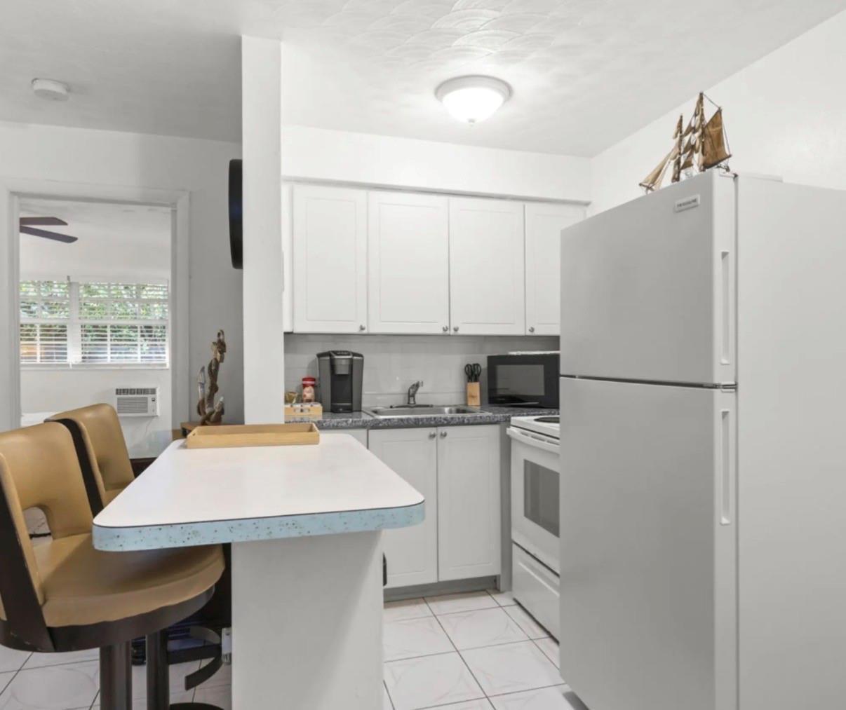 820 NE 16th Avenue # 4, Fort Lauderdale FL 33304 photo 3