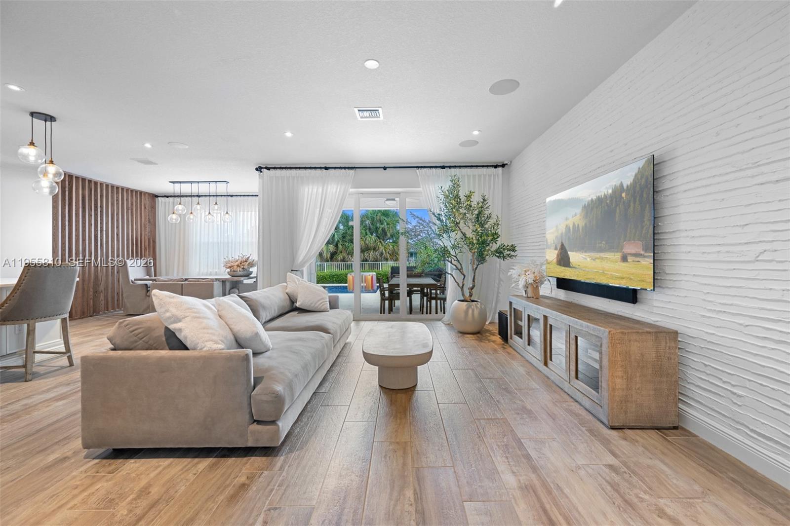 1465 Bursera Ter, Hollywood FL 33021 photo 4