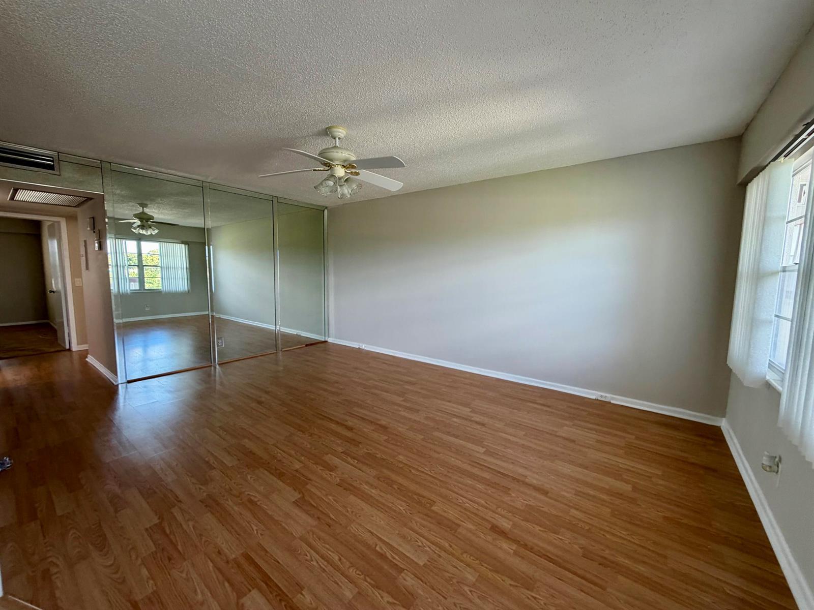 83 Preston B, Boca Raton FL 33434 photo 3