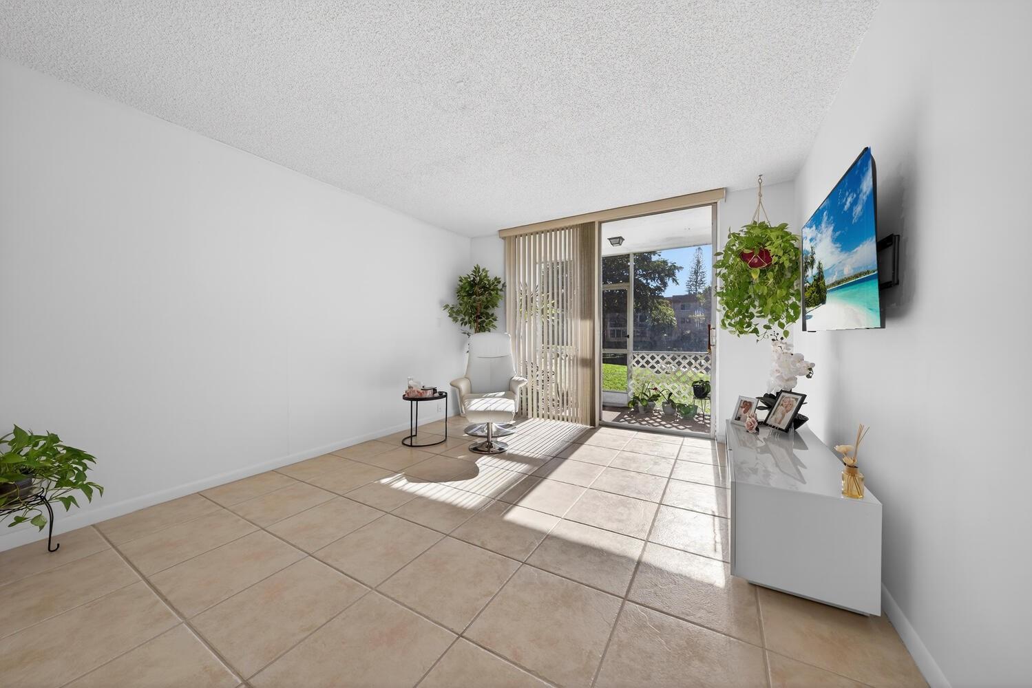 9281 Sunrise Lakes Boulevard # 107, Sunrise FL 33322 photo 5
