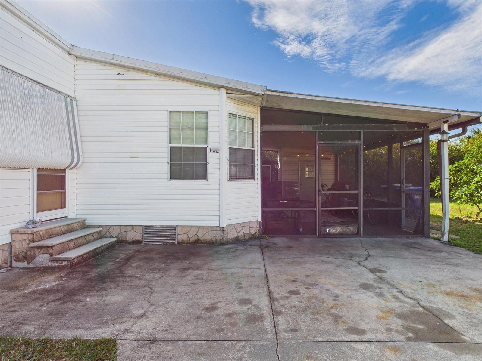 102 NE 8th Avenue, Okeechobee FL 34972 photo 3