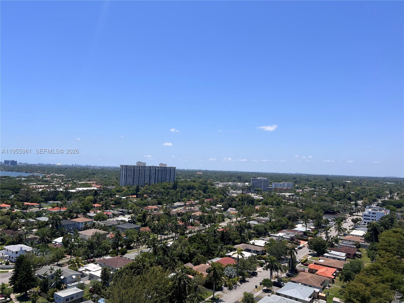 Miami, FL 33181