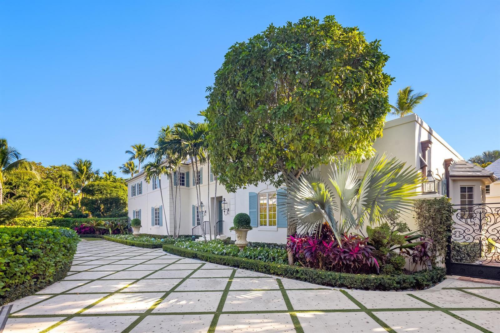 9 Via Vizcaya, Palm Beach FL 33480 photo 2