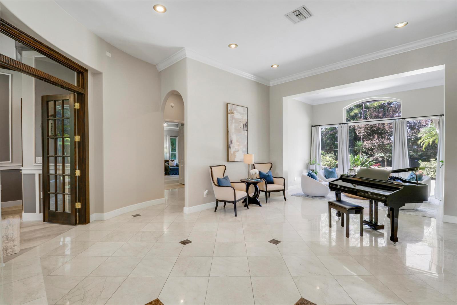 18512 SE Old Trail Drive E, Jupiter FL 33478 photo 5