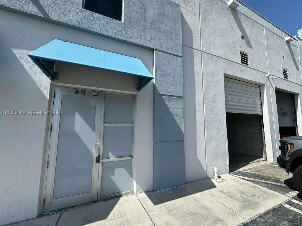 2385 NW 70th Ave # 13, Miami FL 33122 photo 3