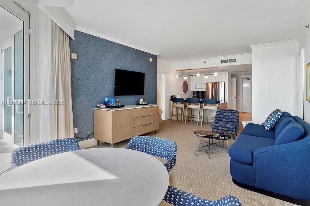 4401 Collins Ave # 1712, Miami Beach FL 33140 photo 3