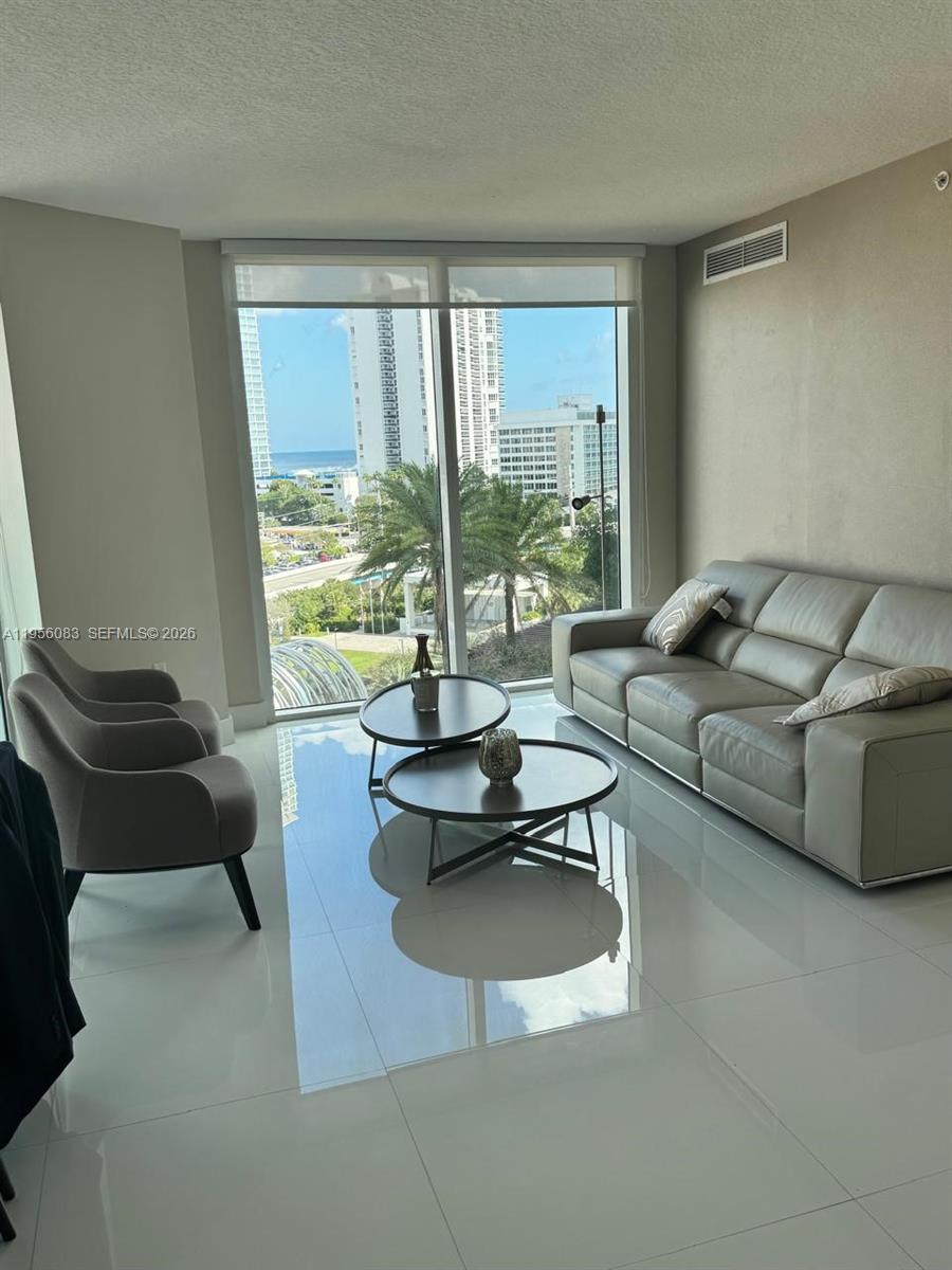 250 sunny isles # 901, Sunny Isles Beach FL 33160 photo 3