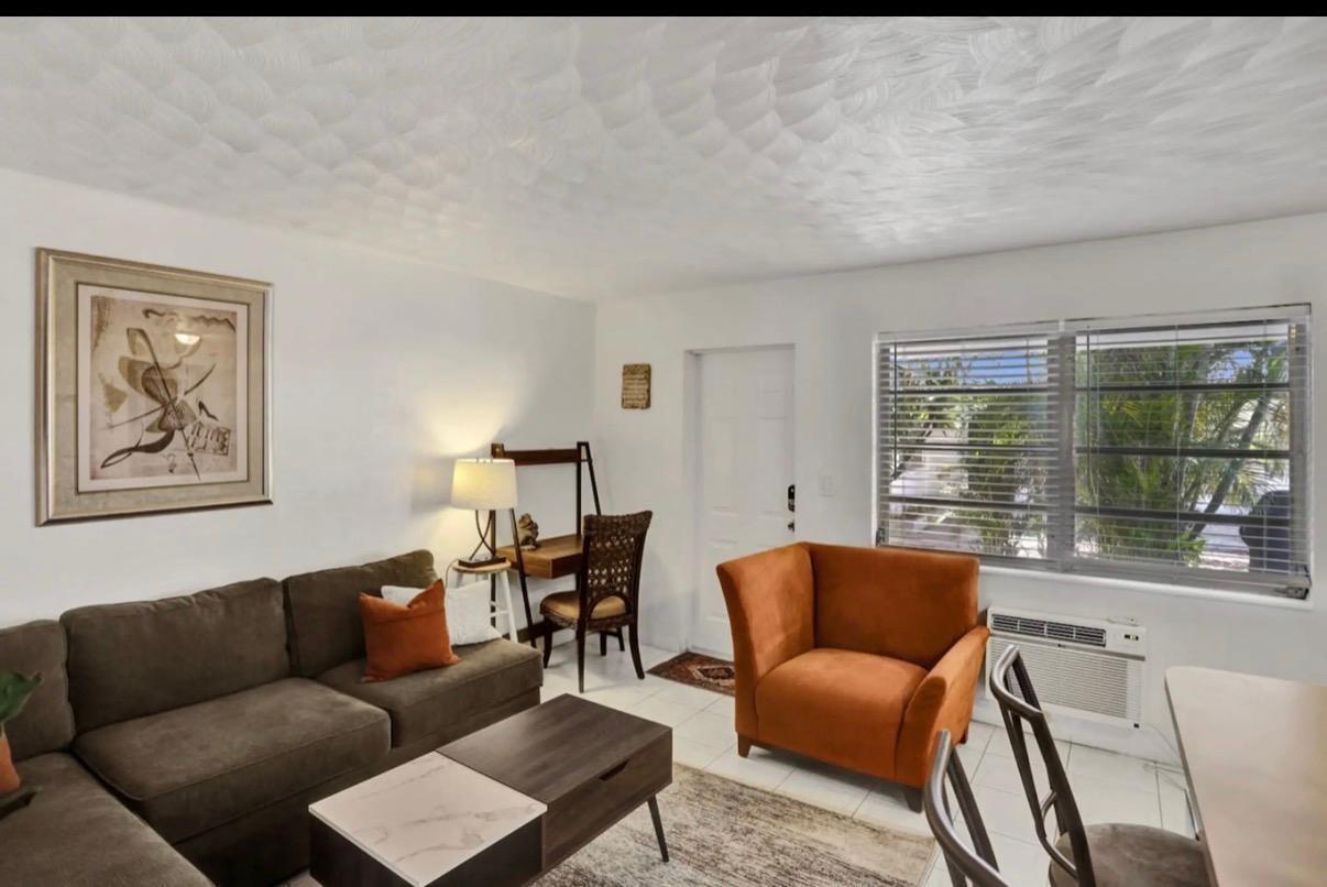 820 NE 16th Avenue # 2, Fort Lauderdale FL 33304 photo 3
