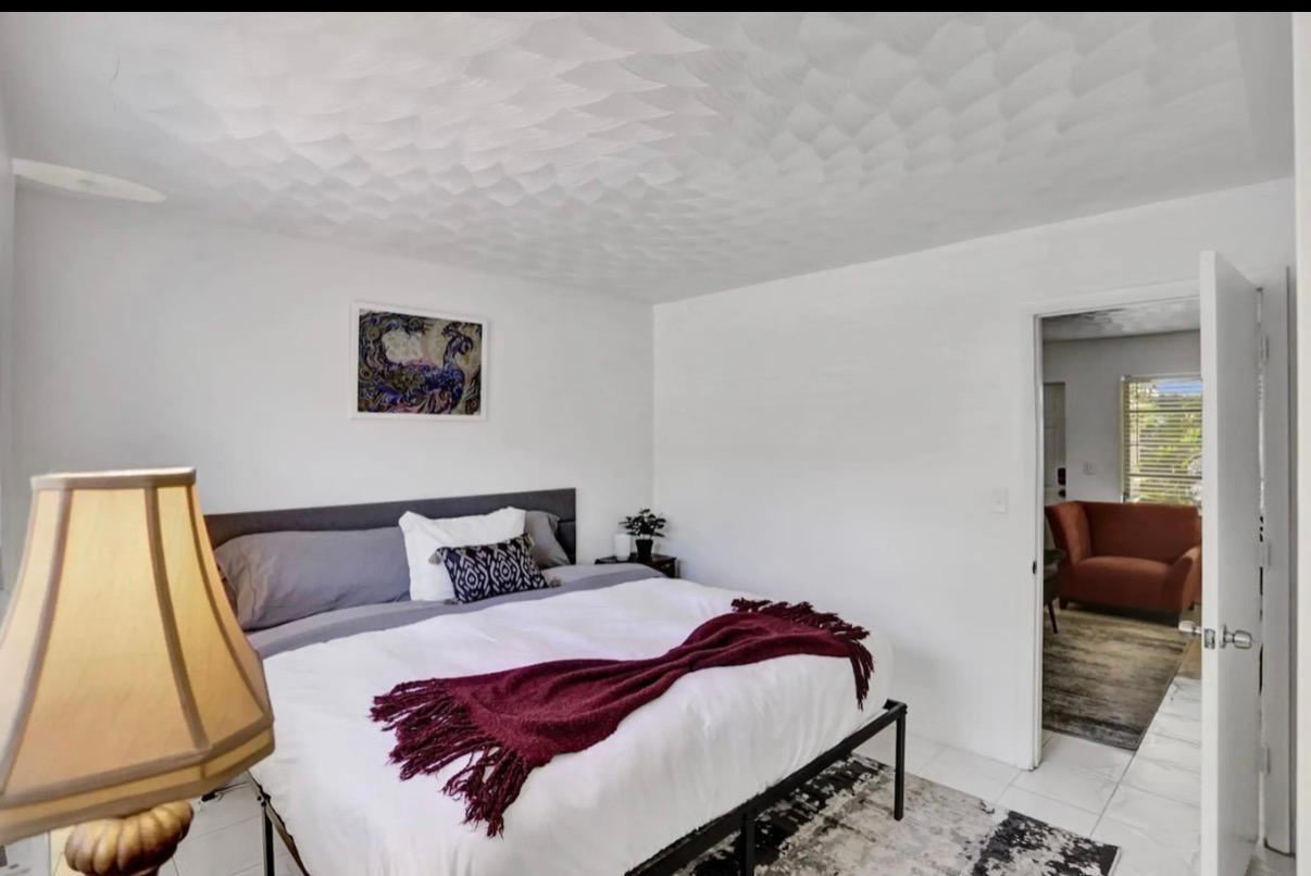 820 NE 16th Avenue # 2, Fort Lauderdale FL 33304 photo 4