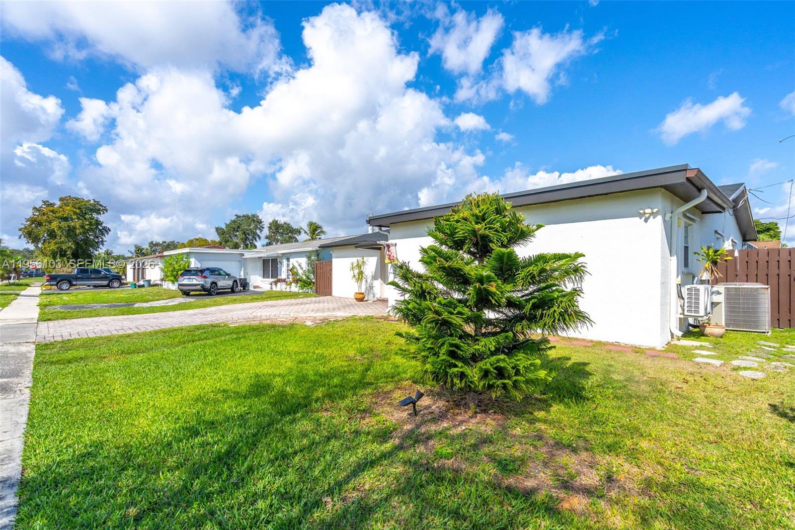 10631 NW 28th St, Sunrise FL 33322 photo 5