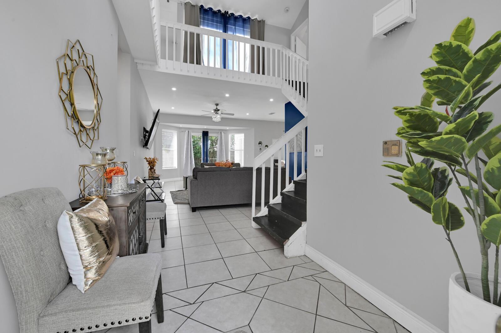 5120 Foxhall Drive S, West Palm Beach FL 33417 photo 2