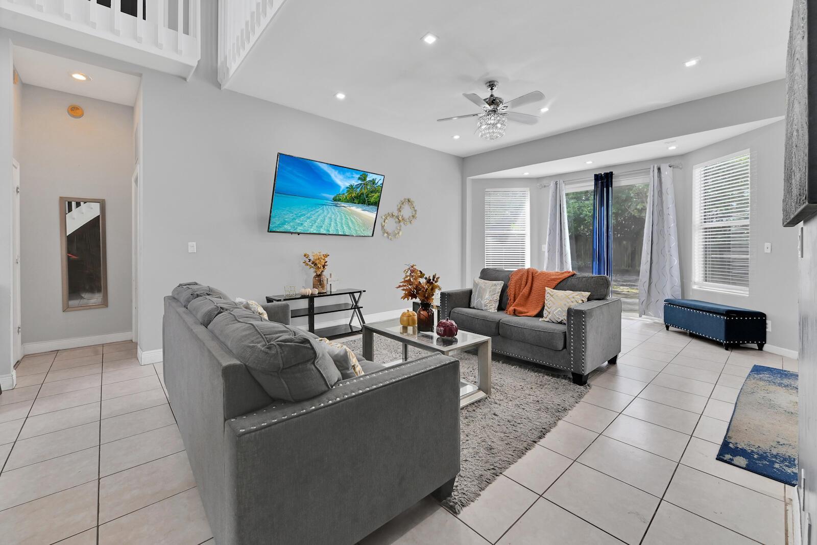 5120 Foxhall Drive S, West Palm Beach FL 33417 photo 3