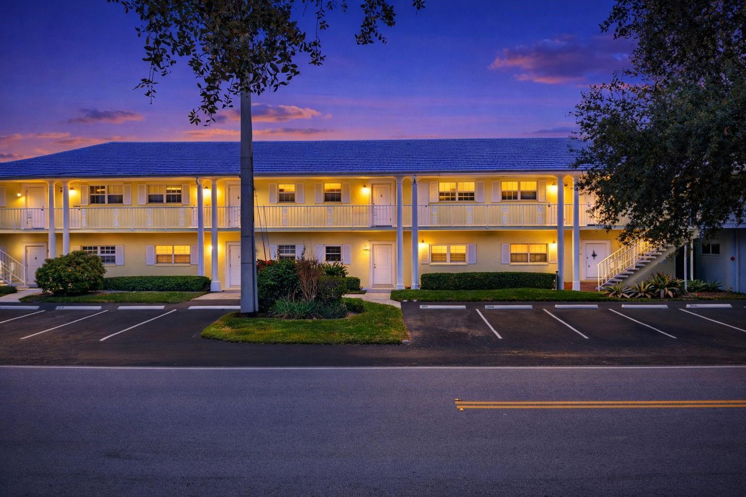 2301 NE 36th Street # 202, Lighthouse Point FL 33064 photo 2