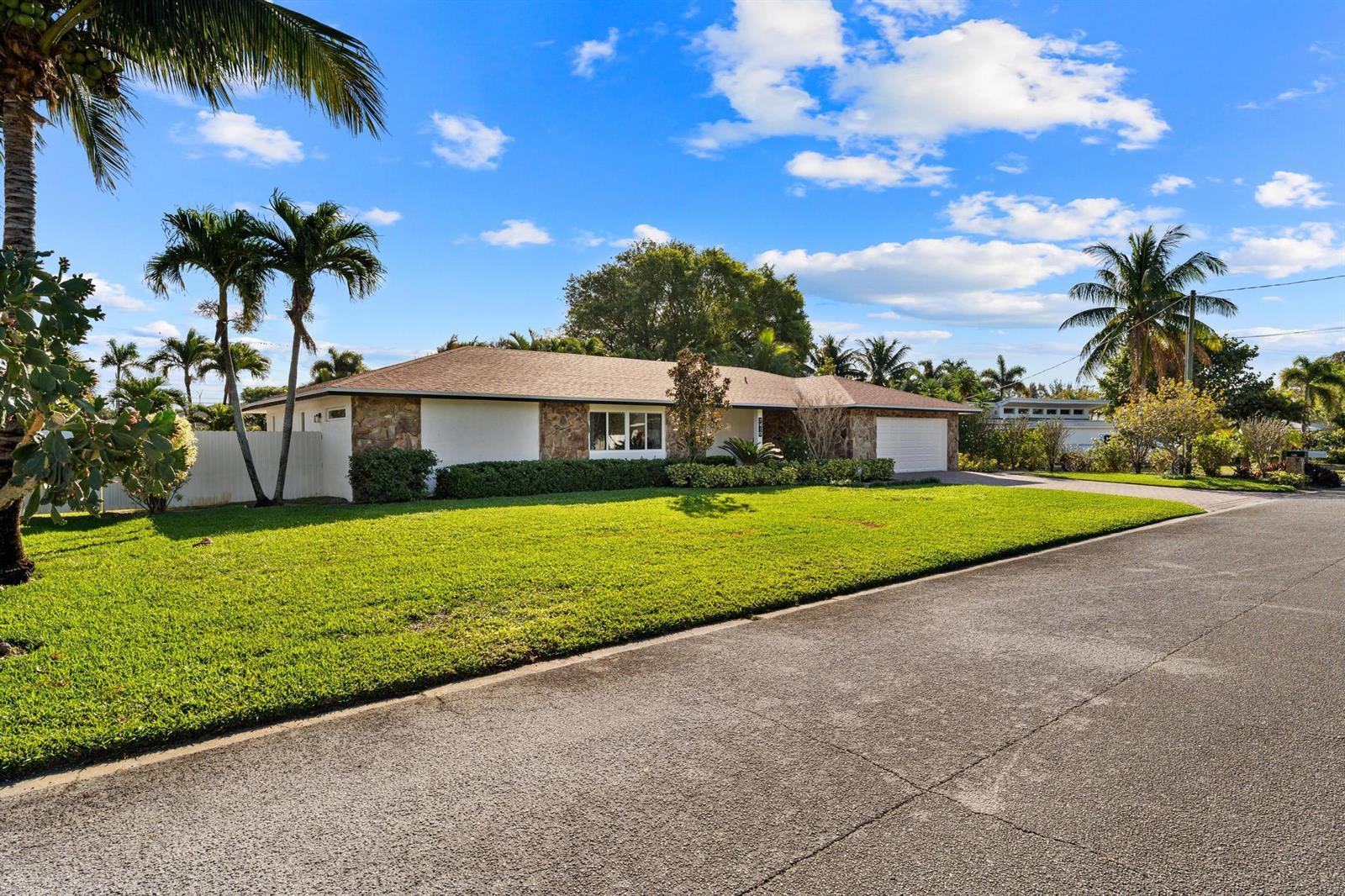 7410 Venetian Way, Lake Clarke Shores FL 33406 photo 4