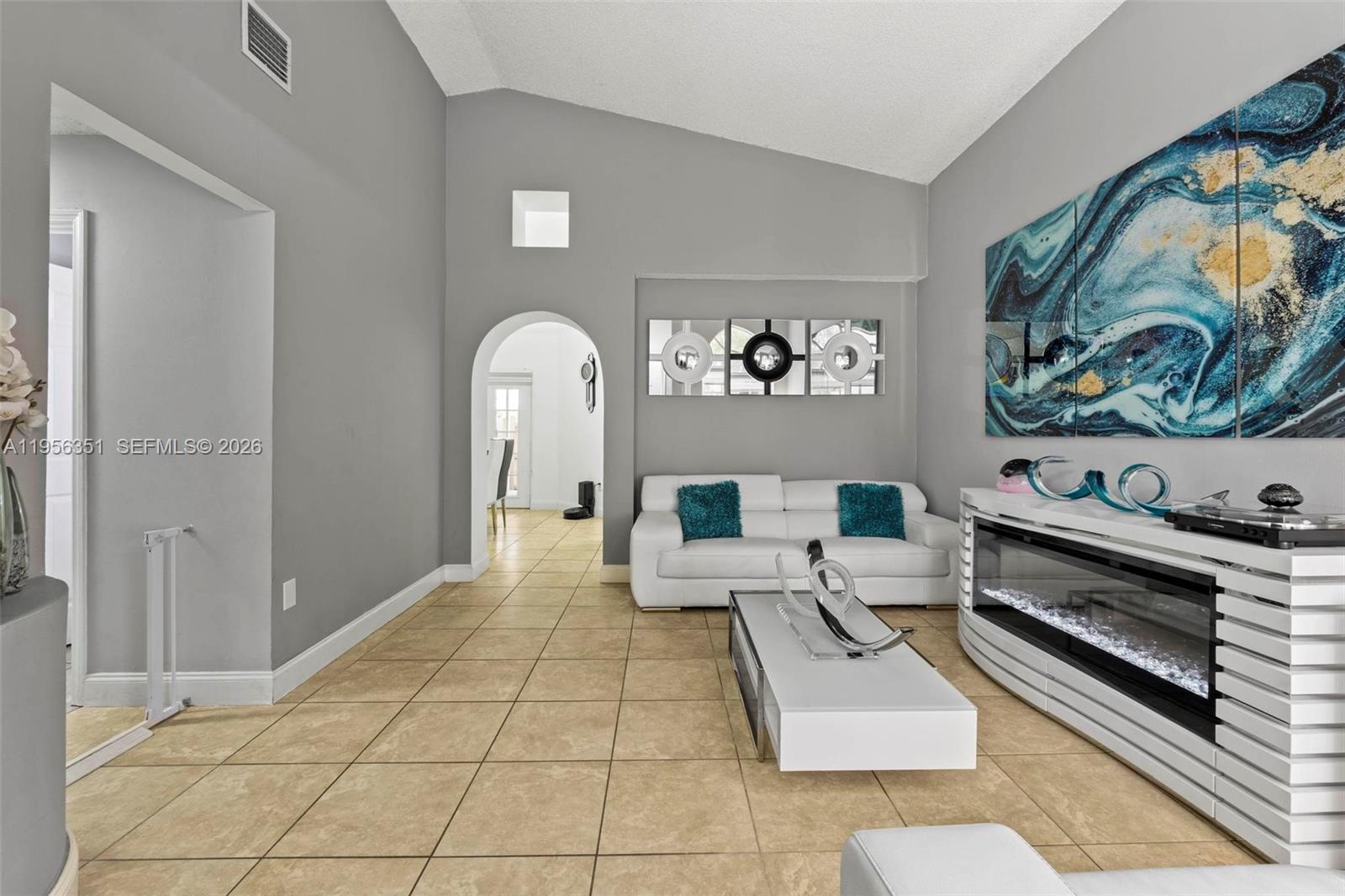 11361 SW 160th Ct, Miami FL 33196 photo 3