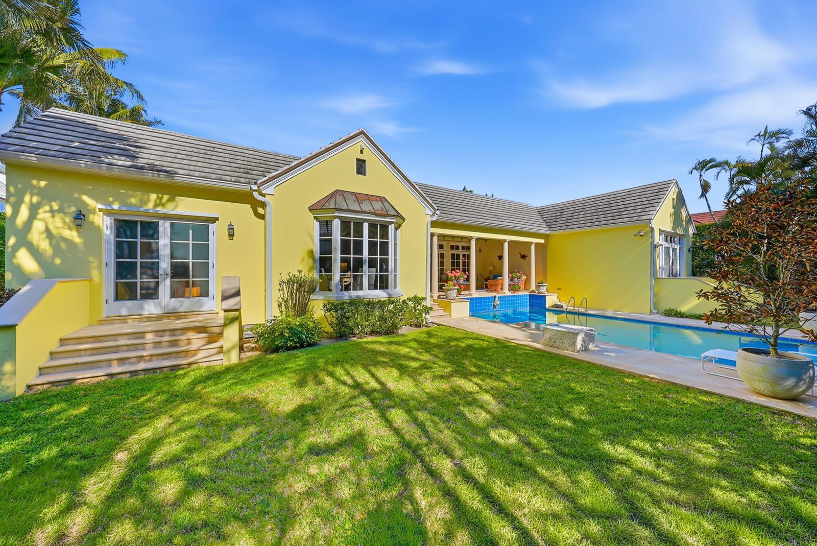 240 Tangier Avenue, Palm Beach FL 33480 photo 5