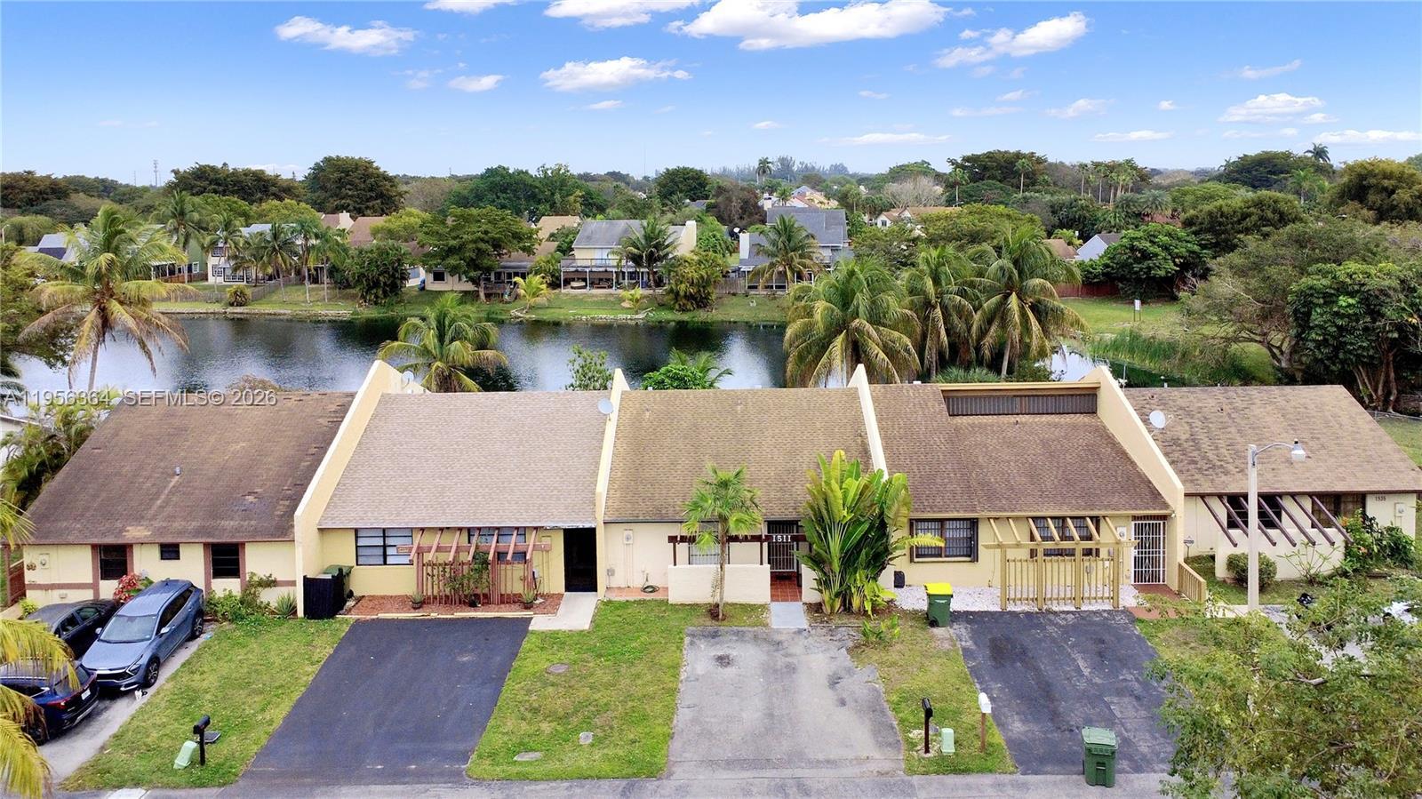 1511 Sandpiper Blvd, Homestead FL 33035 photo 2