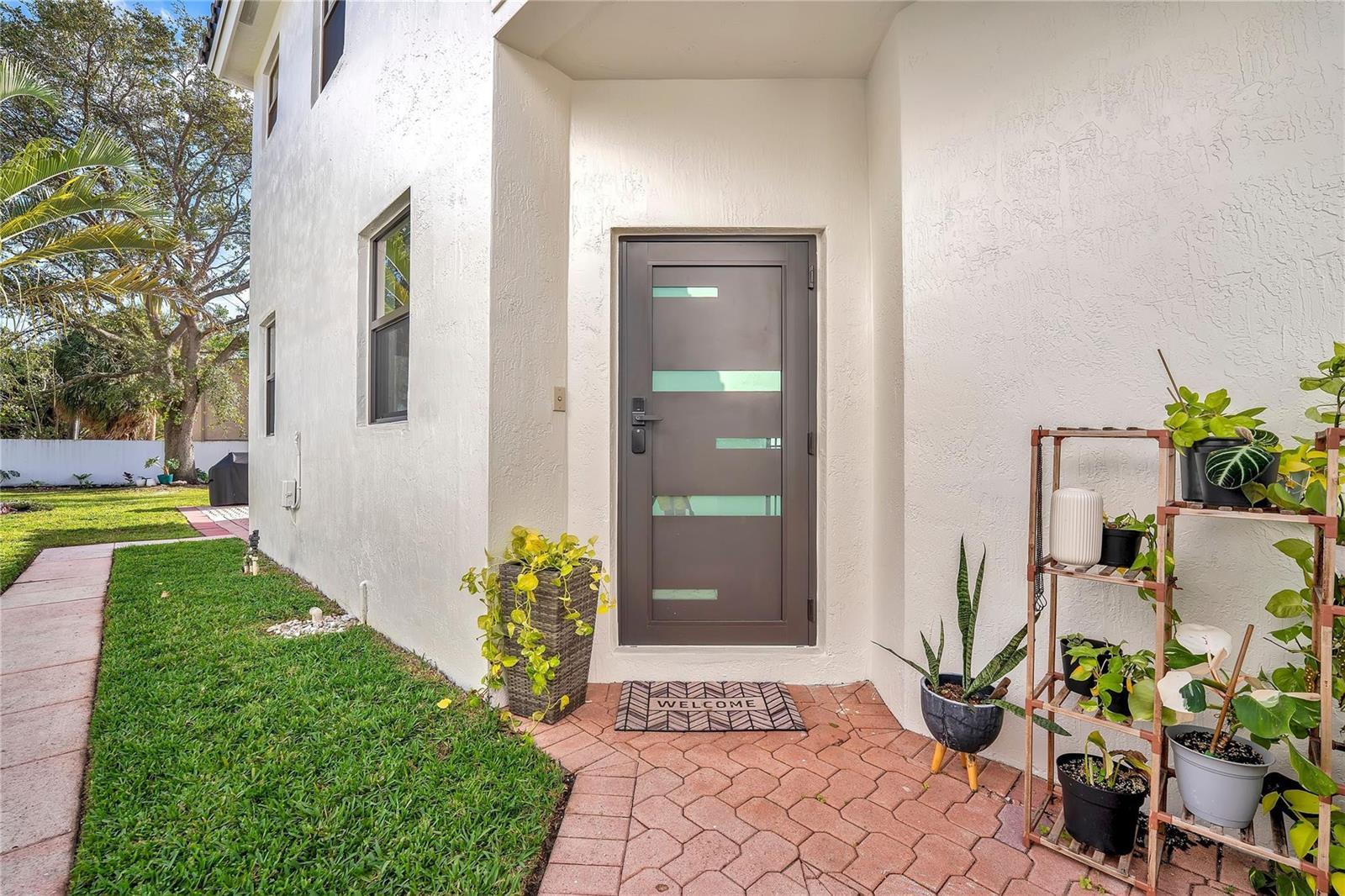 6992 SW 148th Lane, Davie FL 33331 photo 2