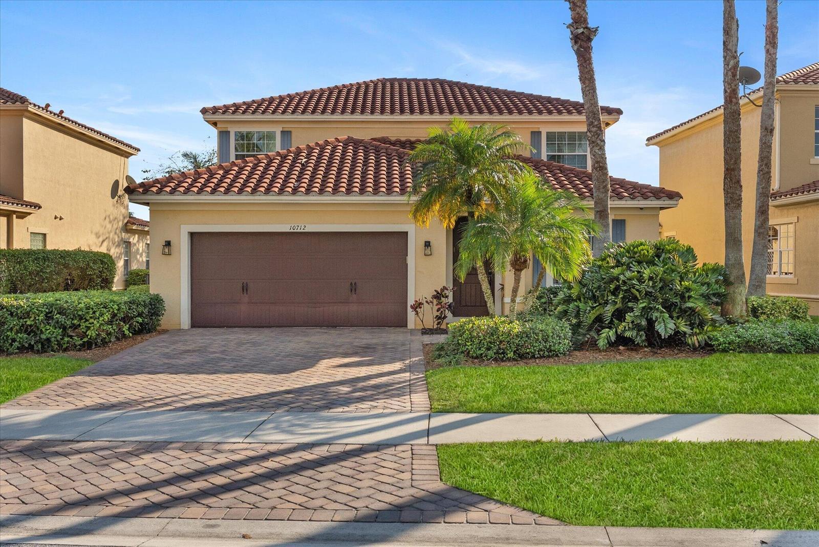 10712 Willow Oak Court, Wellington FL 33414 photo 2
