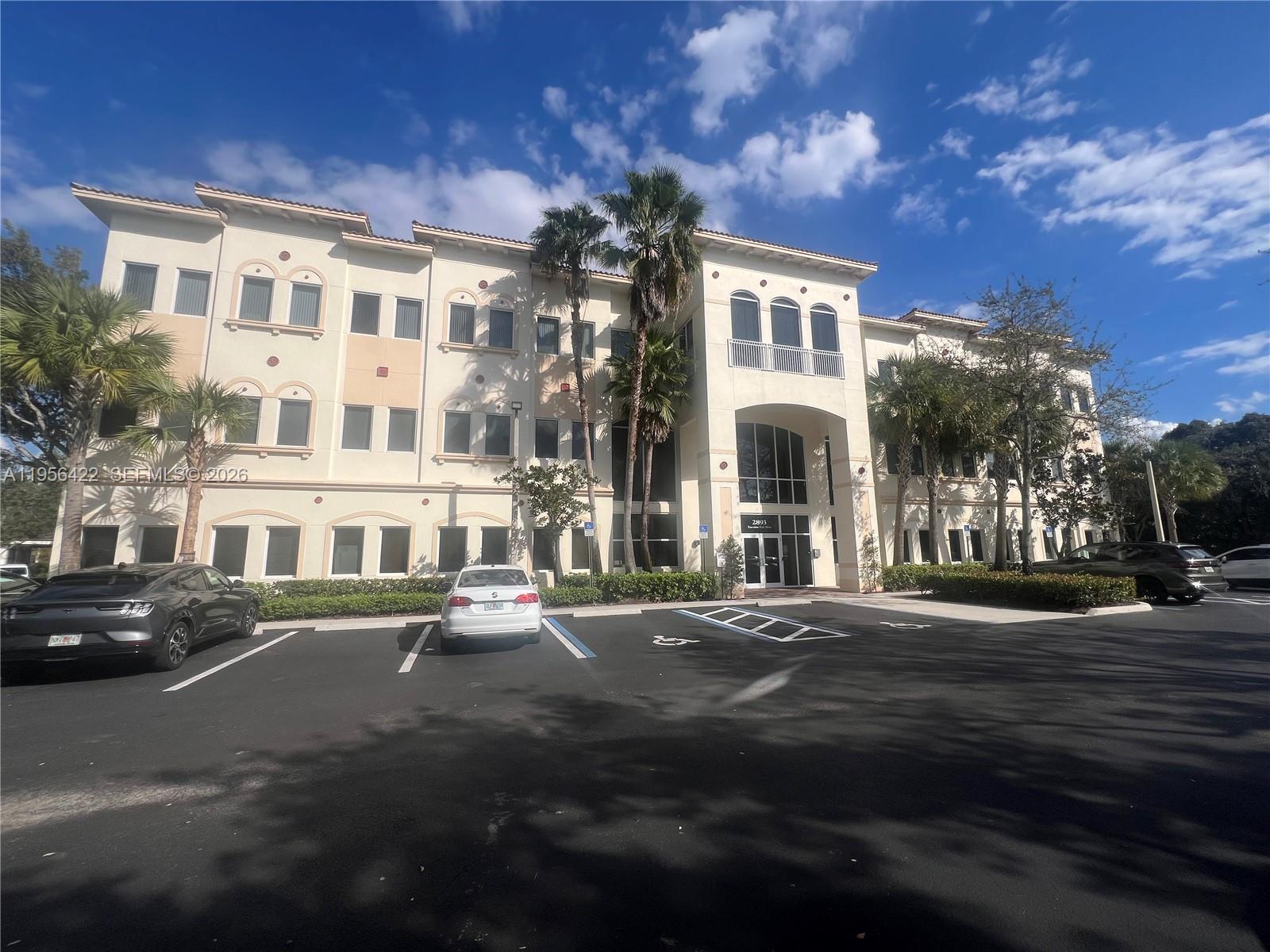 2893 Executive Park Dr # 124, Weston FL 33331