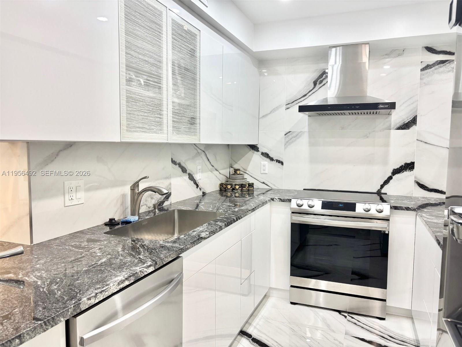1965 S Ocean Dr # 15B, Hallandale Beach FL 33009 photo 5