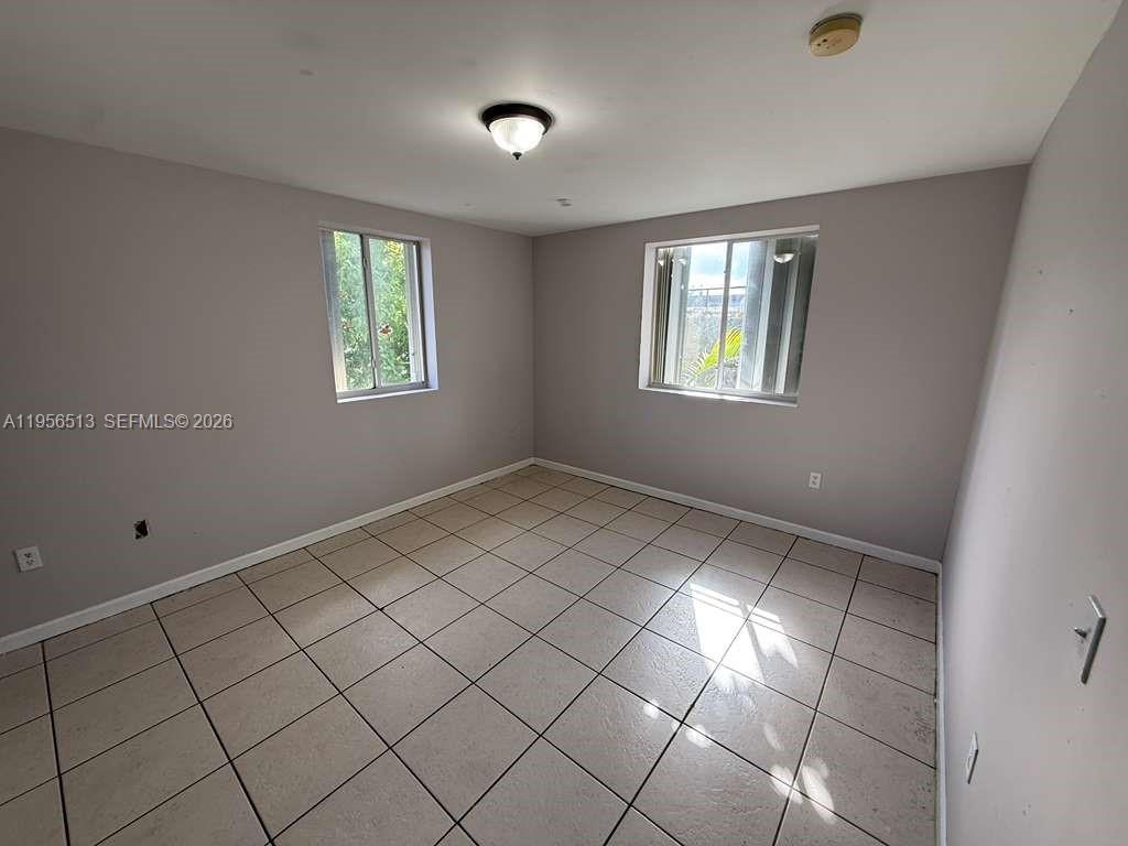 229 NW 10th Ave # 4, Miami FL 33128 photo 3