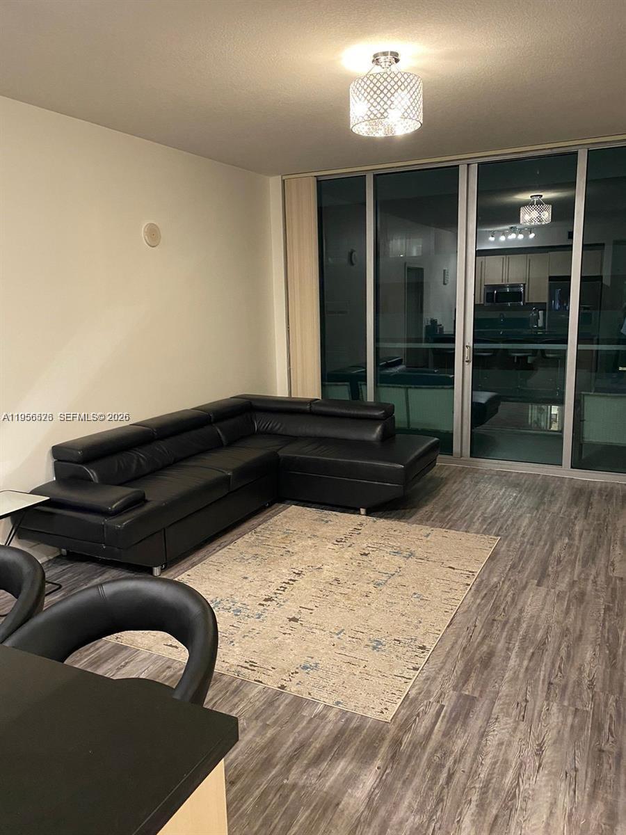 1111 SW 1st Ave, Miami FL 33130 photo 3