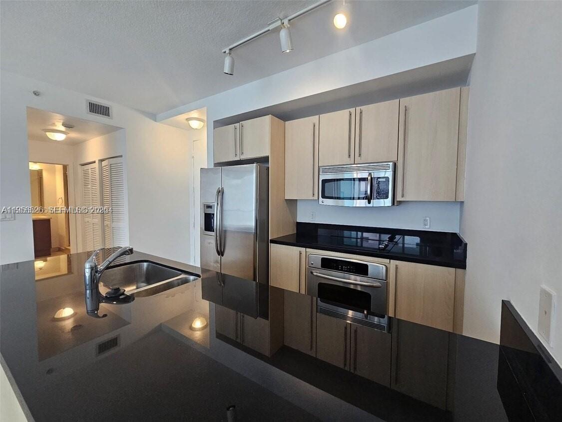 1111 SW 1st Ave, Miami FL 33130 photo 5