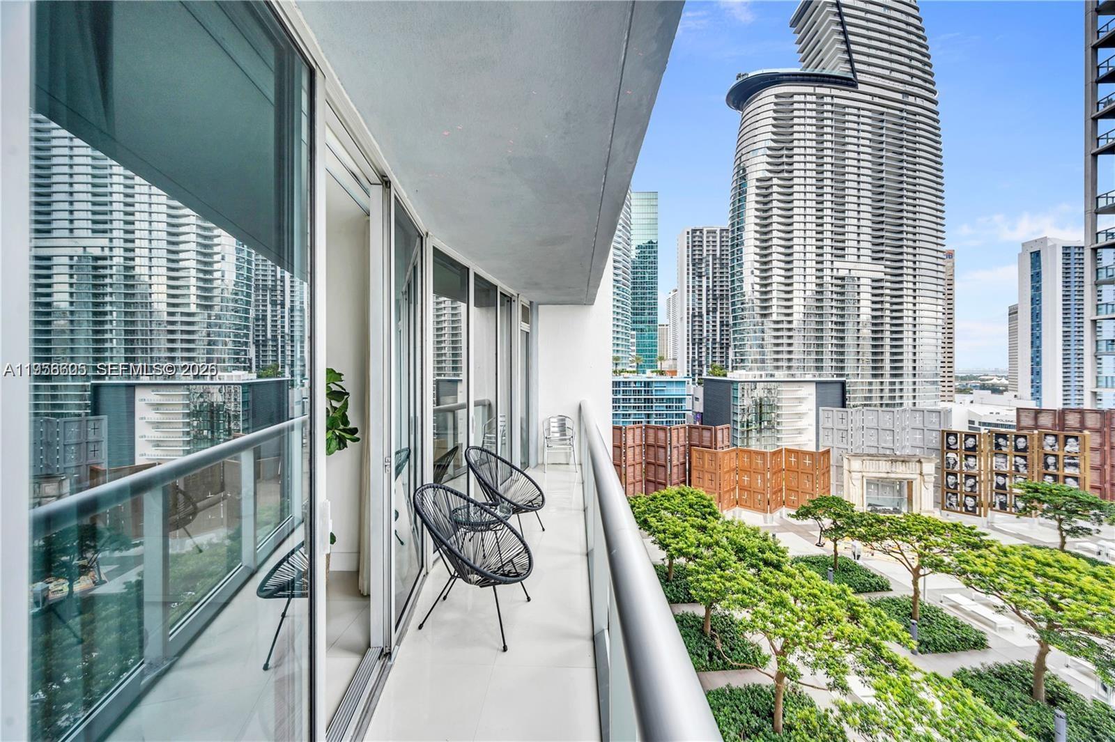 485 Brickell Ave # 1711, Miami FL 33131 photo 4