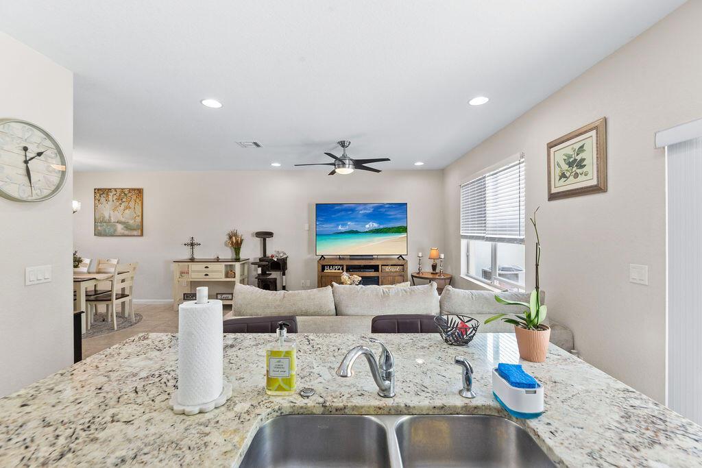 2550 NW Treviso Circle, Port St. Lucie FL 34986 photo 3