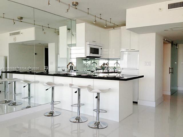 100 Lincoln Rd # 1112, Miami Beach FL 33139 photo 2