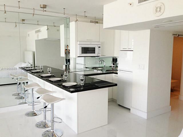 100 Lincoln Rd # 1112, Miami Beach FL 33139 photo 3