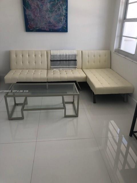 100 Lincoln Rd # 1112, Miami Beach FL 33139 photo 4