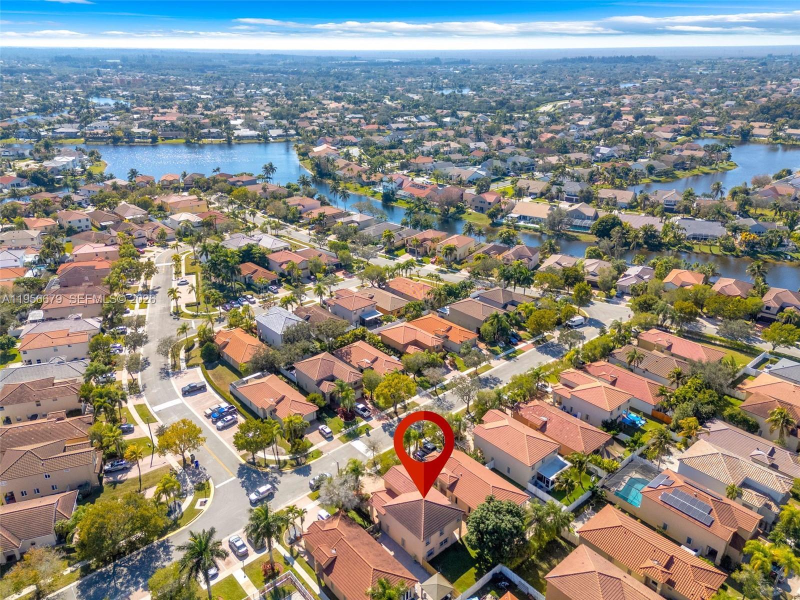 19249 NW 13th St, Pembroke Pines FL 33029 photo 4