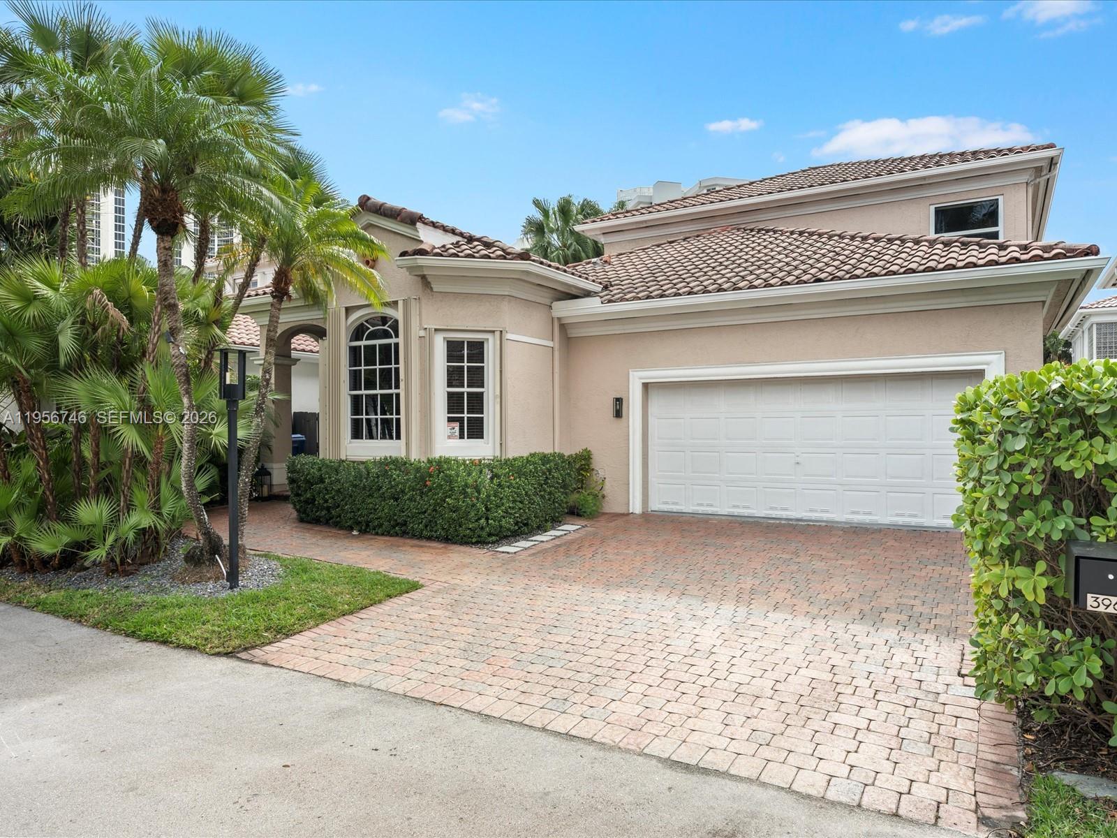 3960 194th Trl, Sunny Isles Beach FL 33160 photo 2