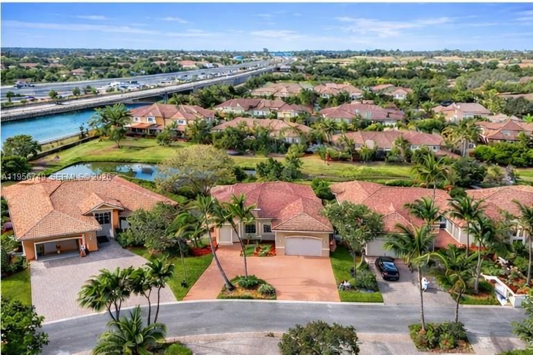 109 SW 128th Ave, Plantation FL 33325 photo 4