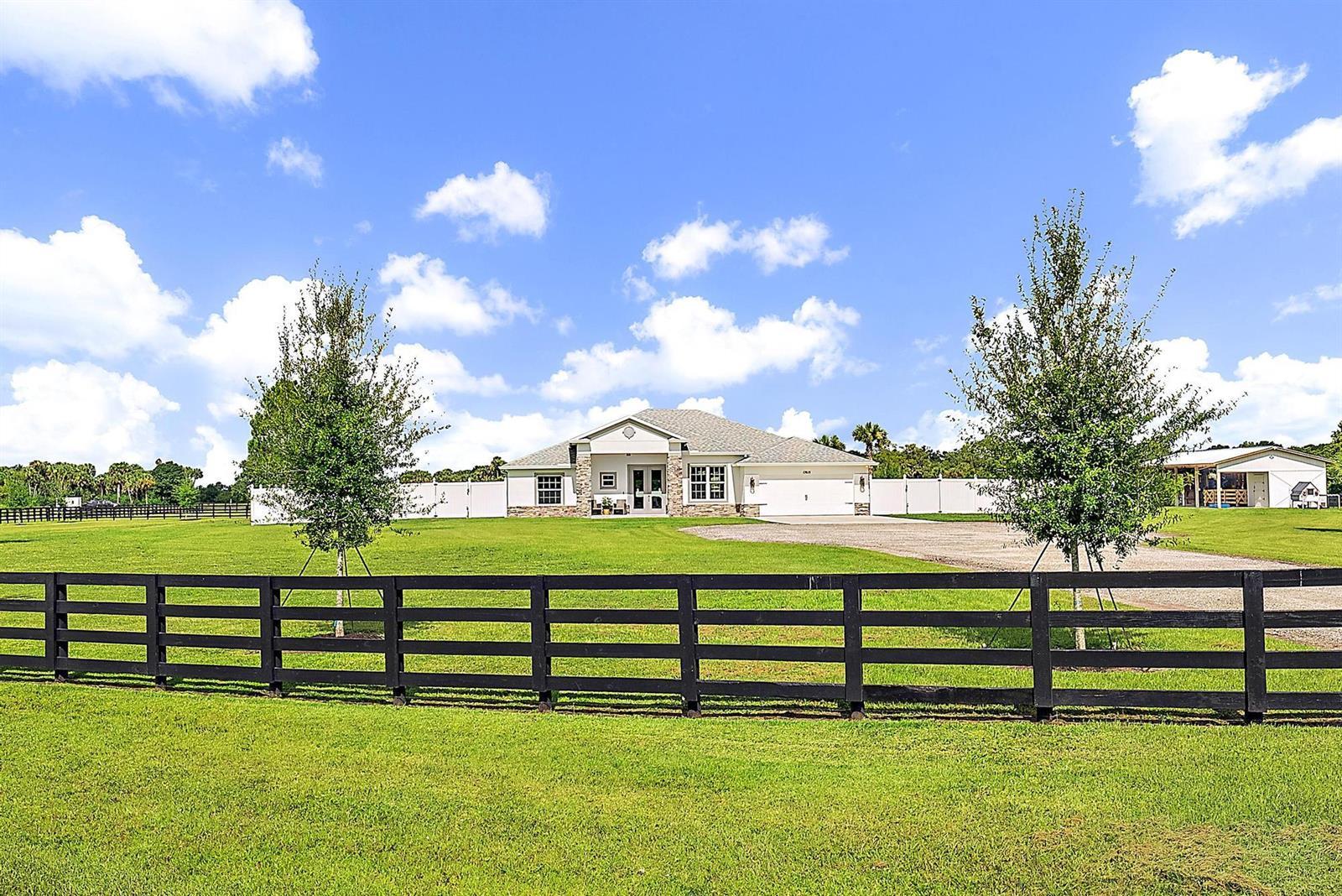 13615 SE 26th Lane, Okeechobee FL 34974 photo 3