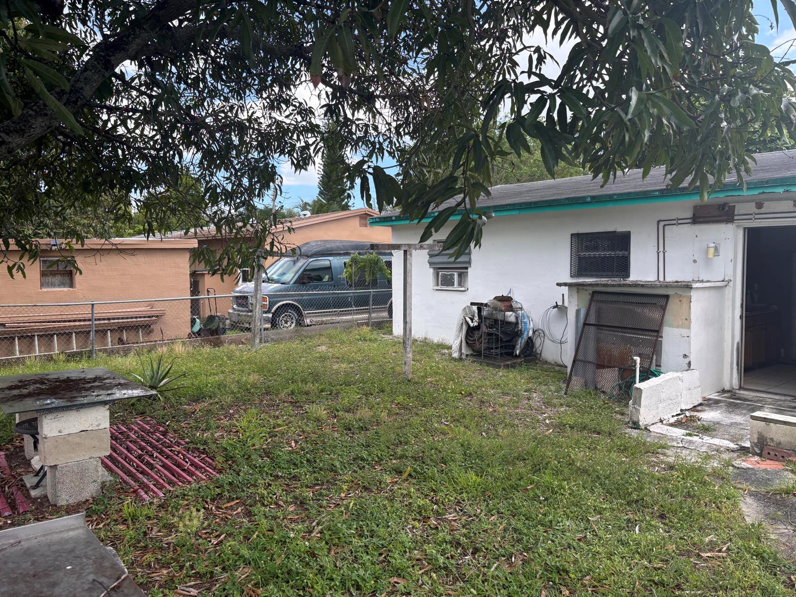 5663 Flagler Street, Hollywood FL 33023 photo 3