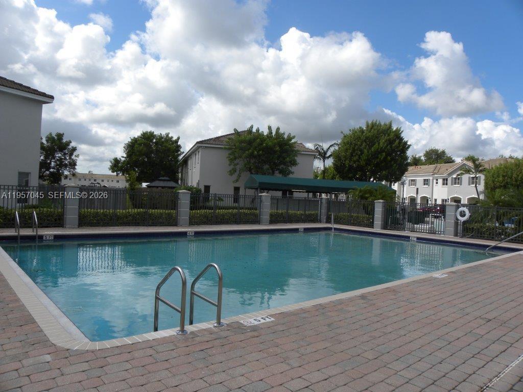 1617 SE 30th St, Homestead FL 33035 photo 3