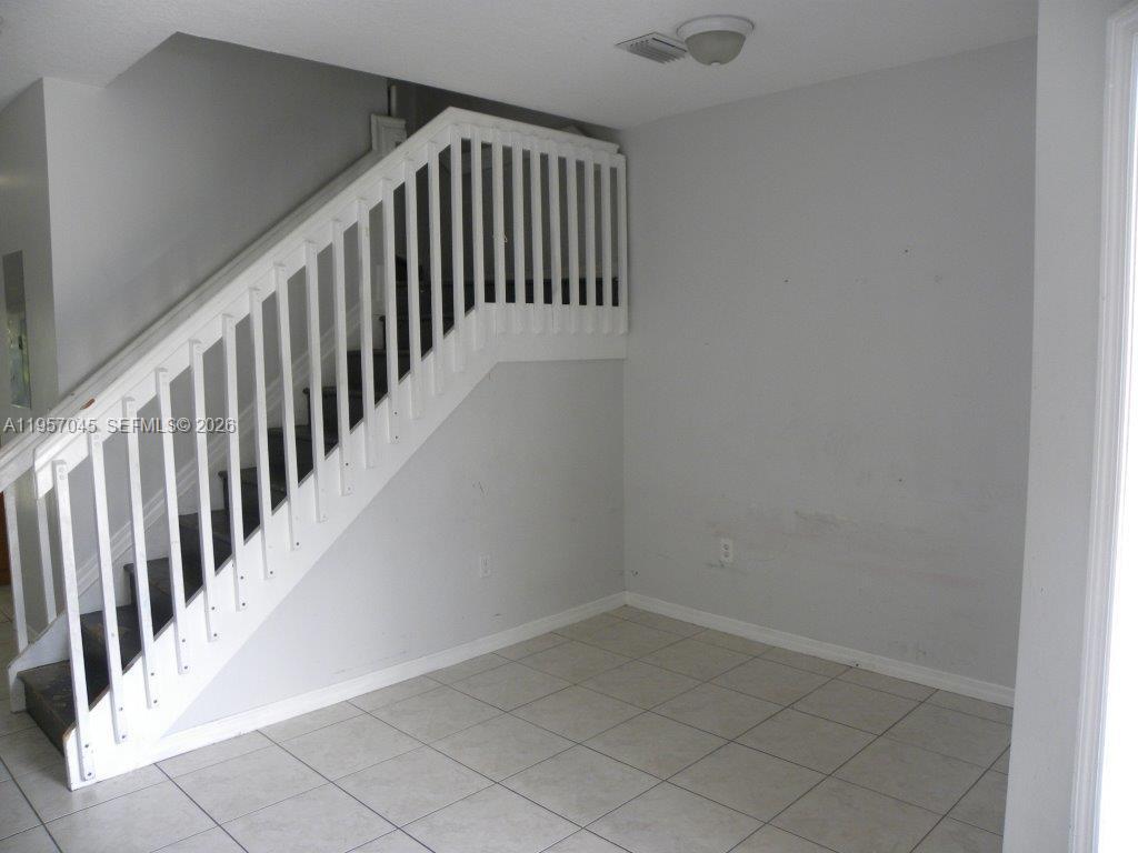 1617 SE 30th St, Homestead FL 33035 photo 4