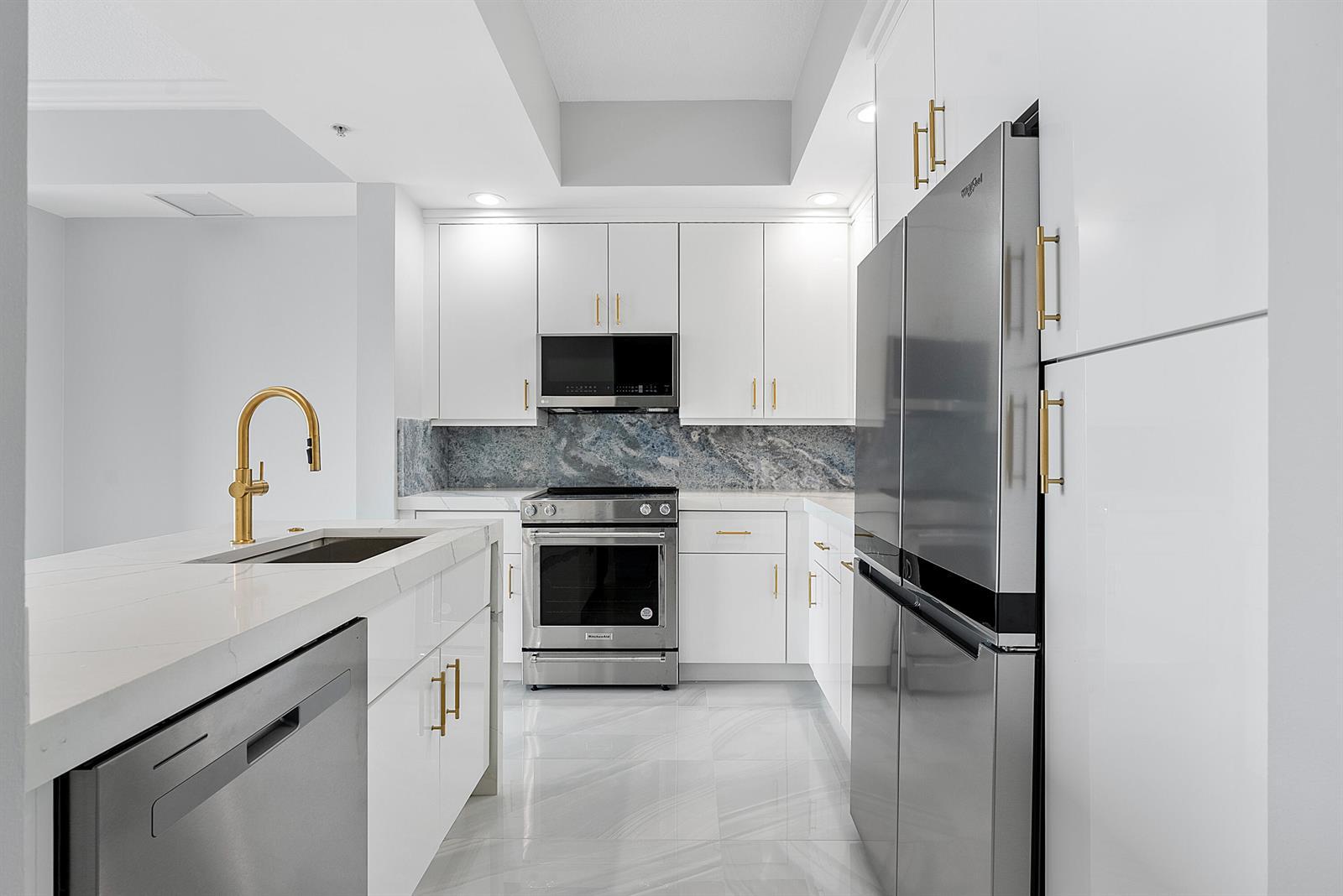 801 S Olive Avenue # 702, West Palm Beach FL 33401 photo 5