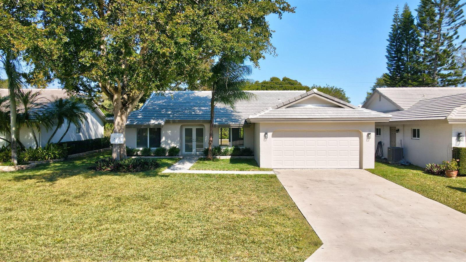 6389 Casabella Lane, Boca Raton FL 33433