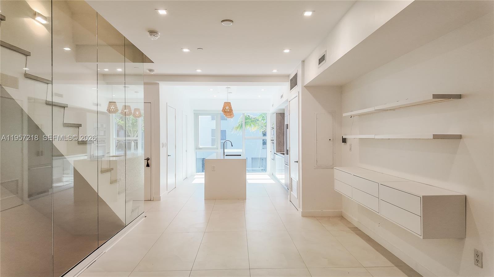 455 NE 39th St # 304, Miami FL 33137