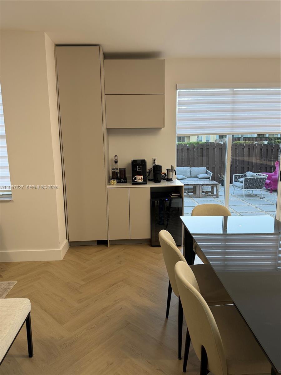 7476 NW 113th Path, Doral FL 33178 photo 4