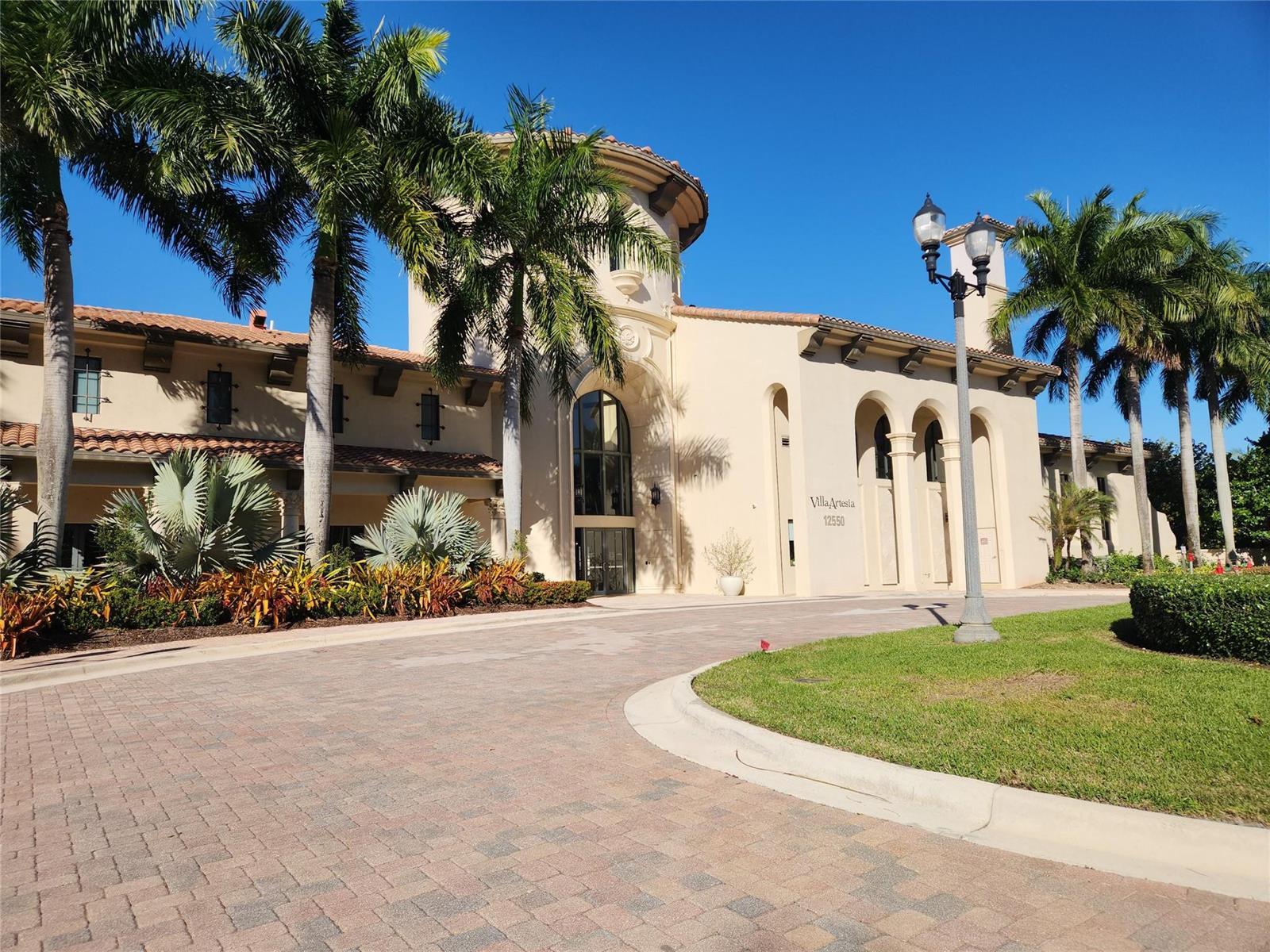 12698 NW 32nd Place, Sunrise FL 33323 photo 2